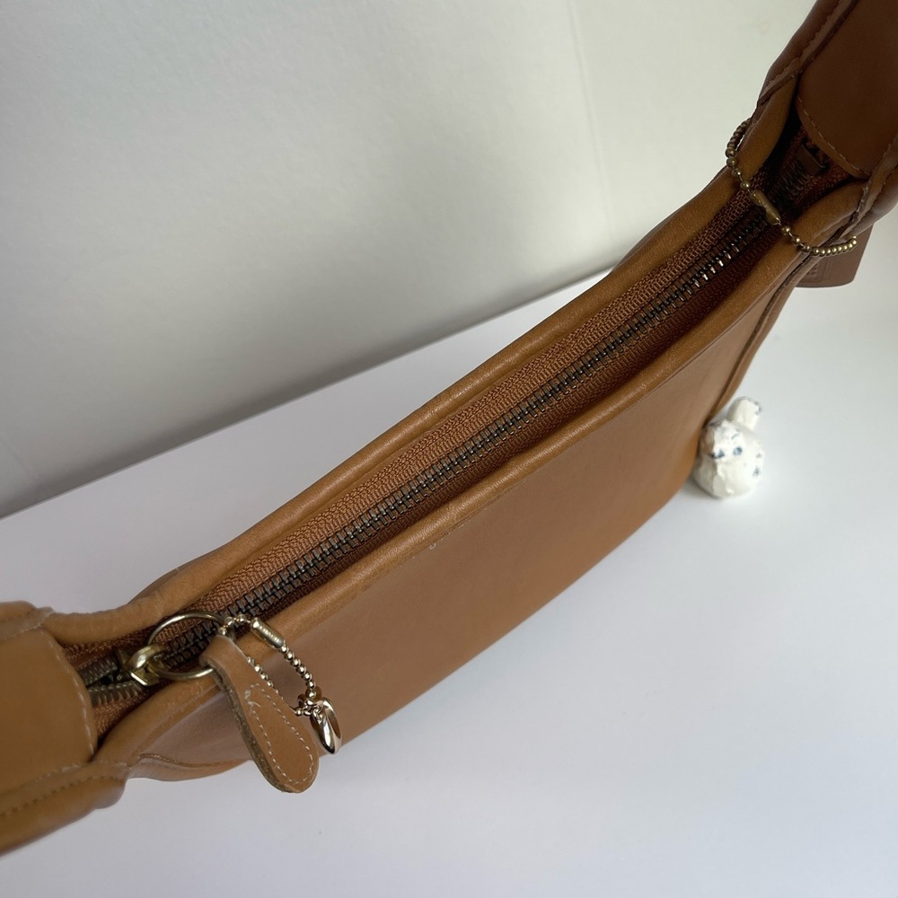 COACH Vintage Ergo #9020 - Picture 9 of 17